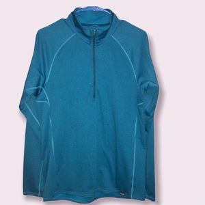 - Patagonia Blue Sweater-Shirt Women’s Long Sleeves 1/2 zip Sz M‎